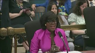 Mayor Parker addresses city council to discuss the future of Philadelphia schools [upl. by Oisinoid]