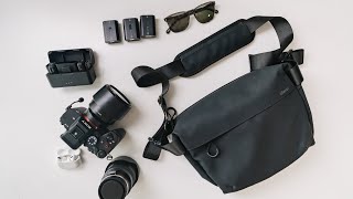 The BEST Camera Sling Bag on a budget Peak Design  Bellroy  ULANZI [upl. by Aicilav]