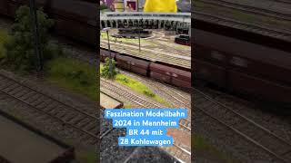 Faszination Modellbahn 2024 in Mannheim  H0 BR 44 mit 28 Kohlewagen [upl. by Xenophon]