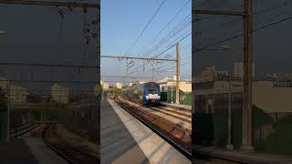 Passage en gare de Clamart du TER Paris Montparnasse  Chartres [upl. by Ashlan]