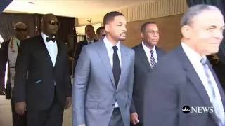 Muhammad Ali Funeral  Will Smith Mike Tyson amp Others Carry Alis Casket [upl. by Kudva995]