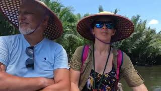 Giro su una Coconut Boat a Hoi An Tradizione e Divertimento sullAcqua 🌴🛶 [upl. by Merrie]