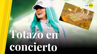 Karol G muestra los moretones que le dejó la caída en pleno concierto [upl. by Gnaw]