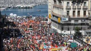 Grèves et manifestations  France Bienvenue [upl. by Mutat]