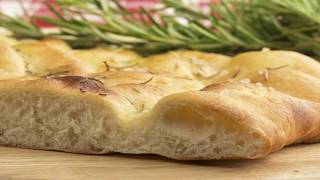 Recette  Fougasse aux olives maison [upl. by Yeslek]