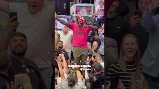 🎤 Derek Chisora gets the BoxFest crowd going with a rendition of Don’t Look Back In Anger 😅 [upl. by Nareht]