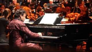 A r rahman Performing Mausam amp escape  Slumdog Millionaire [upl. by Hillman]