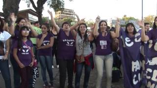 Fans cantando Madre Tierra de Chayanne [upl. by Eiramllij]