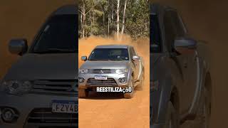 L200 Triton  O Pai da Hilux [upl. by Ivor]