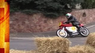 GRAND PRIX DU RIED Boesenbiesen SchwobsheimElsass quotMotorradrennenquot durch zwei Dörfer [upl. by Ardnohs]