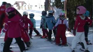 Scuola sci per bambini in Tirolo  Imparare a sciare in Austria [upl. by Maddock]