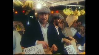 A Tribute To Chas Hodges  1943  2018 Chas amp Dave [upl. by Lednar763]