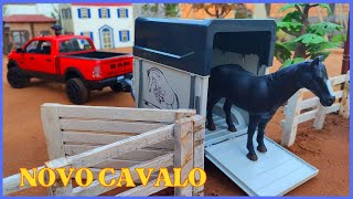 Fazenda de brinquedo CHEGOU O NOVO CAVALO PICASSO NA DODGE RAM [upl. by Keegan]