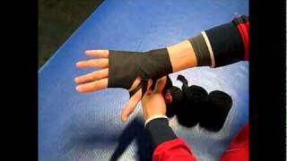 Basic Handwrap for the Right Hand [upl. by Inig]