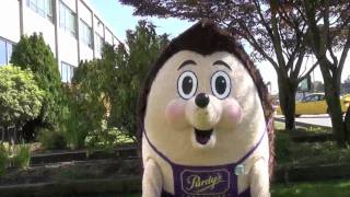 Purdys Chocolatier  Philbert Purdy Training for the 2010 Mascot Race [upl. by Derfliw612]