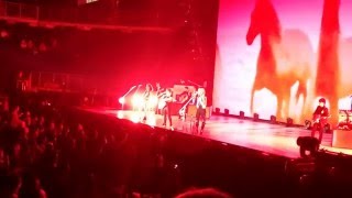 Dixie Chicks  Wide Open Spaces DCX MMXVI World Tour Antwerp 16042016 [upl. by Locklin]