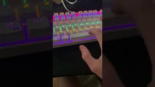 RedDragon K552 Kumara white red switch keyboard sound test [upl. by Luapleahcim]