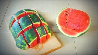 COME TAGLIARE E SERVIRE 3 TIPI DI COCOMERO  How to cut and serve 3 types of watermelon [upl. by Hirz]