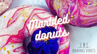 Fleurige donuts maken het receptBaking Vibes [upl. by Ailliw]