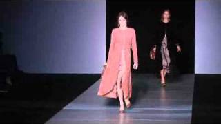 La sfilata di Giorgio Armani collezione Autunno Inverno 20112012 [upl. by Ermanno]