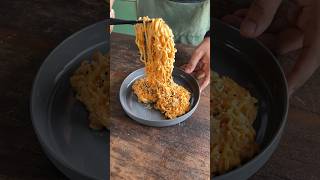 Double cheese Chilli garlic ramen recipe You have to try this Game changer 😍 shorts [upl. by Furlani]