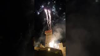 incendio al castello gran finale Passignano sul Trasimeno palio delle barche 2024 [upl. by Attenwad]