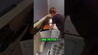 Cette personne a transformé une vieille voiture en maison 😲 [upl. by Sirap]