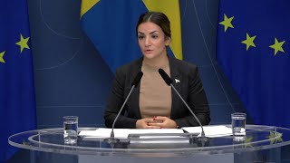 Pressträff med kulturminister Parisa Liljestrand [upl. by Dazhehs608]