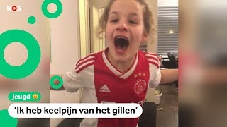 Superfan Esra dolblij na stunt van Ajax [upl. by Constantine]