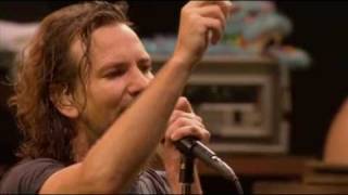 Pearl Jam  Yellow Ledbetter live [upl. by Ailima]