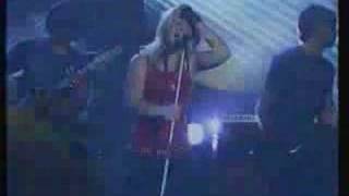 kelly clarkson behind these hazel eyes live [upl. by Midge]