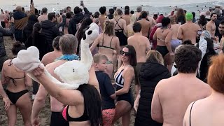 🤯 winter time Polar bear swim😍English bay beach Vancouver Canada 2024 Vancouver Wonders 😎 [upl. by Dot213]