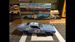 Salvinos JR Richard Petty 1971 Plymouth RoadRunner Kit Review [upl. by Avat729]