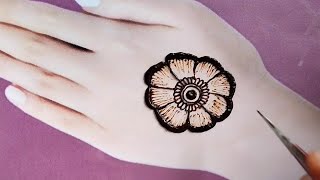 new easy mehendi design 🔥🔥simple back hand mehndi designmehendi ki designmehndi design [upl. by Earesed]