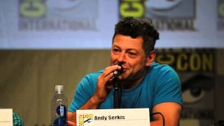 Andy Serkis does Smeagol voice  The Hobbit Panel ComicCon 2014 [upl. by Saint]