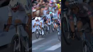 “THE GREEN JERSEY FIGHT IS ON” Philipsen takes another win on Stage 16 at the Tour de France 🔥 [upl. by Odlabso359]