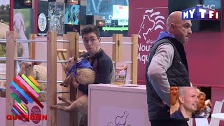 Panayotis veut faire évader les animaux du salon de lagriculture   Quotidien du 2 Mars [upl. by Ahsaet876]