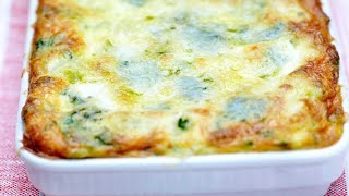 Recette  Gratin de poireaux [upl. by Westhead]