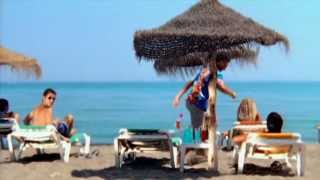 Las Ketchup  The Ketchup Song Asereje Spanish Version Official Video [upl. by Vanhook481]