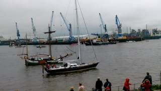 Einlaufparade beim Hafenfest in Hamburg 2017 [upl. by Rolyks]