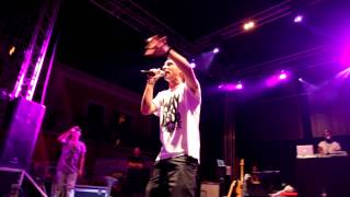 CLEMENTINO quotO MAR EO SOLEquot LIVE TUFINO 260812 [upl. by Aierbma518]