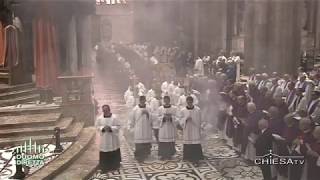 8 agosto 2017 Duomo di Milano  funerali del card Dionigi Tettamanzi ChiesaTV [upl. by Annawt500]