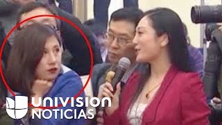 La volteada de ojos en cámara de una reportera que fue censurada en China [upl. by Einnahpets]