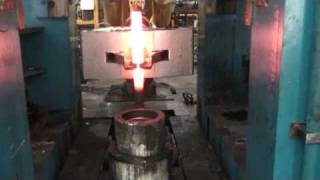 Fanuc M900 Forging Handling [upl. by Myer]