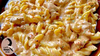 Creamy Sun Dried Tomato Pesto Chicken Pasta  Dinner in 20 Minutes [upl. by Mettah]