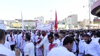 Shiite Ritual Draws Blood Evokes Historyand ISIS Fight [upl. by Yras]