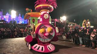 New Years Eve Parade 2018 Disneyland Paris [upl. by Hokanson]