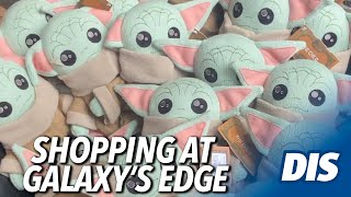 Shopping at Star Wars Galaxys Edge Marketplace  Disneys Hollywood Studios [upl. by Sheply962]