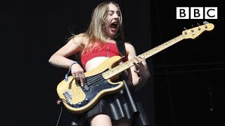 Haim performs Fleetwood Macs quotOh Wellquot live at T in the Park  BBC [upl. by Dnalra53]