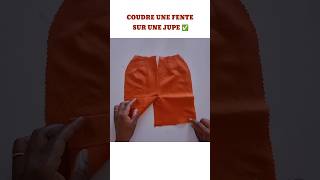 COUDRE UNE FENTE SUR UNE JUPE DROITE couturedebutant prettyiro couture techniquedecouture [upl. by Lleinad]